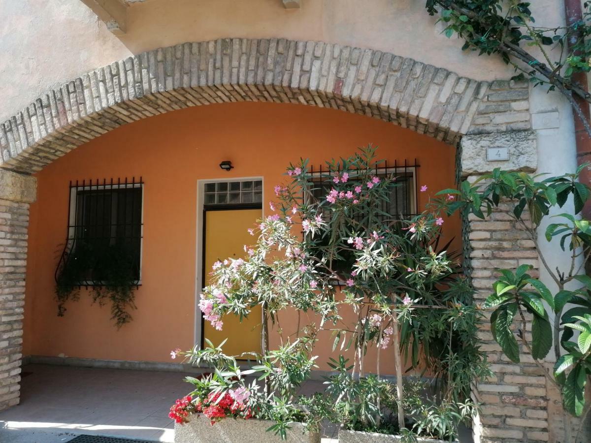 La Casa Di Marzia Apartment Бардолино Екстериор снимка